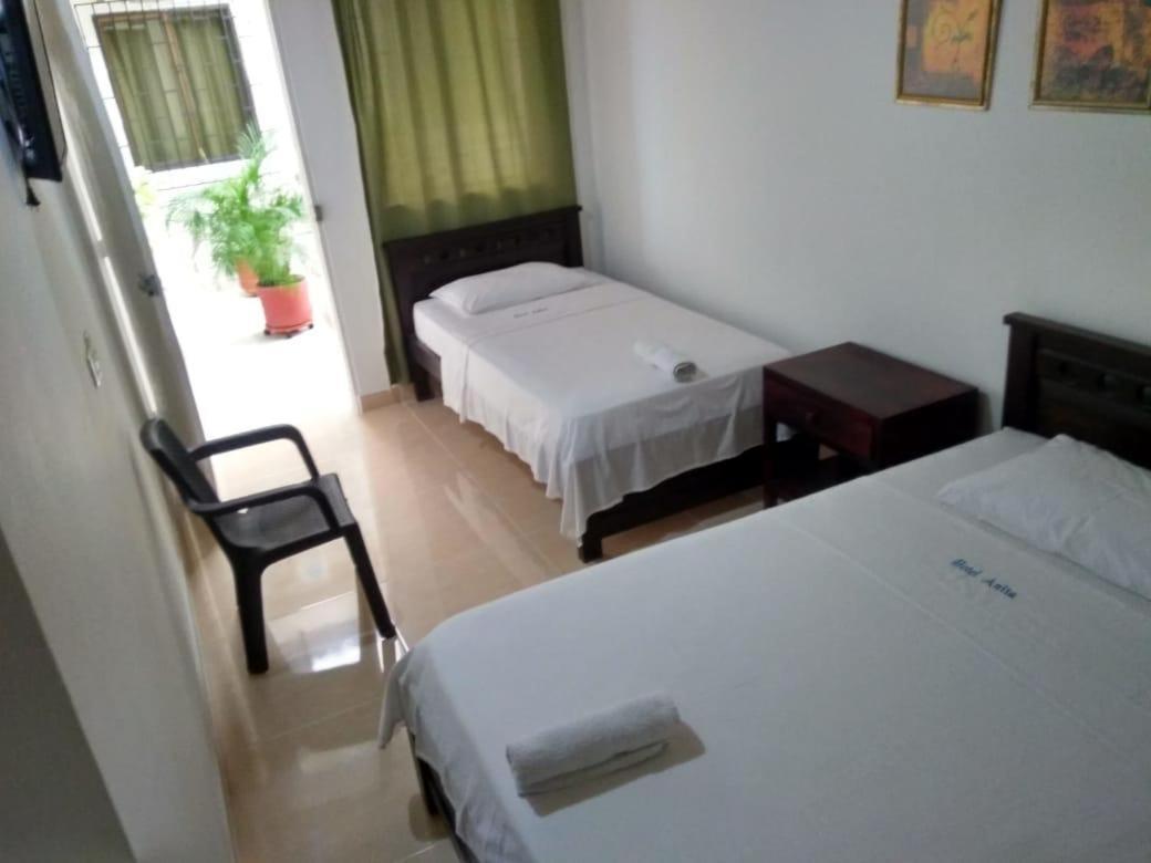 Hotel Anita Puerto Berrio 外观 照片